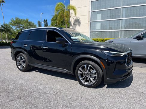 Certified 2023 INFINITI QX60 Luxe w/ Performance Audio Package FWD image 12