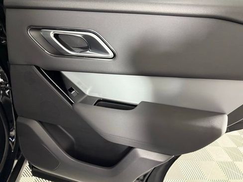 Certified 2025 Land Rover Range Rover Velar S image 27