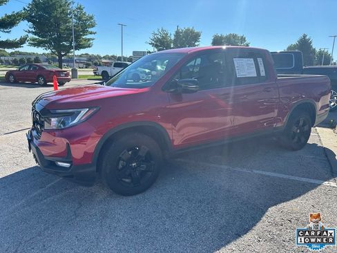 Used 2025 Honda Ridgeline Black Edition image 13