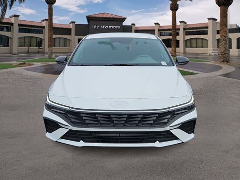 New 2026 Hyundai Elantra SEL Sport Premium FWD image 3