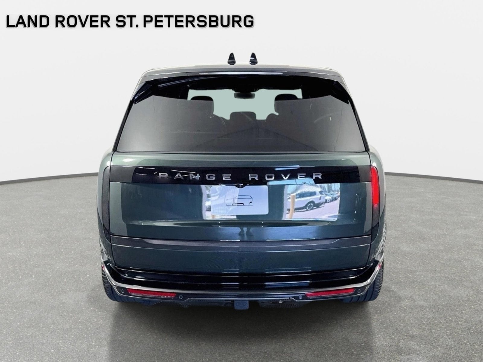 New 2026 Land Rover Range Rover Long Wheelbase SE AWD/4WD image 6