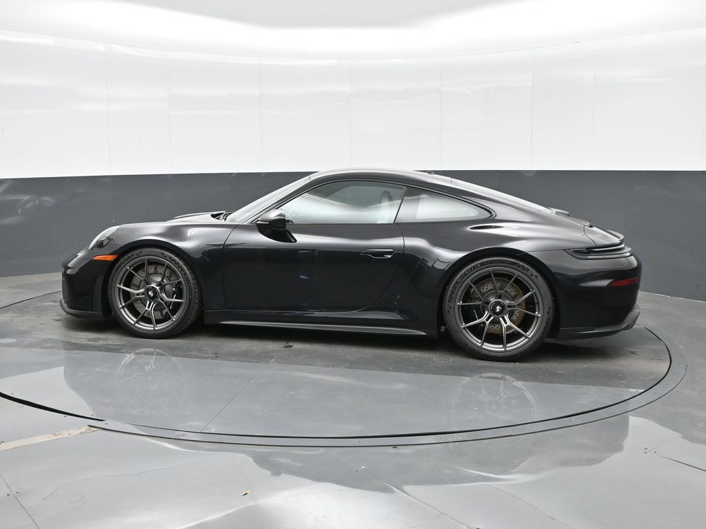Used 2026 Porsche 911 GT3 RWD image 2
