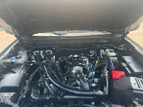 Used 2021 Ford Bronco Badlands image 29