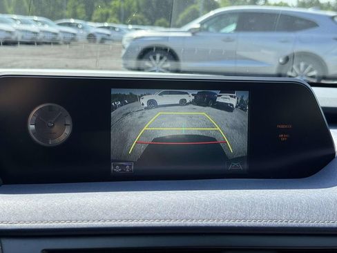 Used 2020 Lexus UX 250h w/ Premium Package AWD/4WD image 11