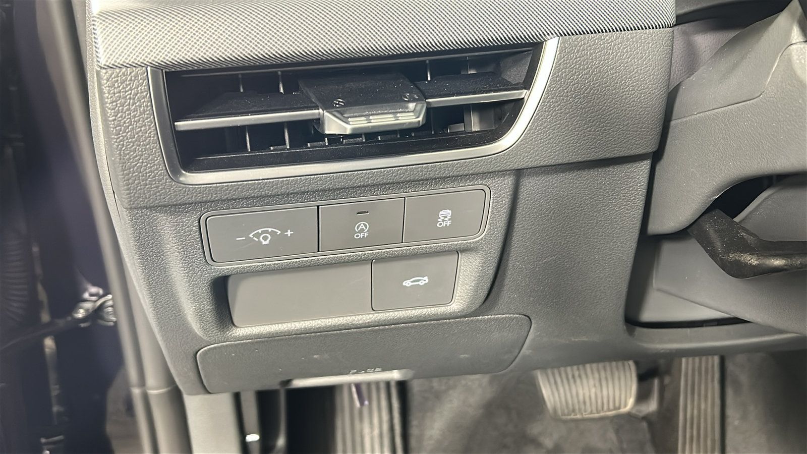Certified 2026 Hyundai Sonata SE FWD image 24