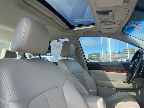 Used 2011 Subaru Legacy 3.6R Limited w/ Popular Equipment Group 2C image 5