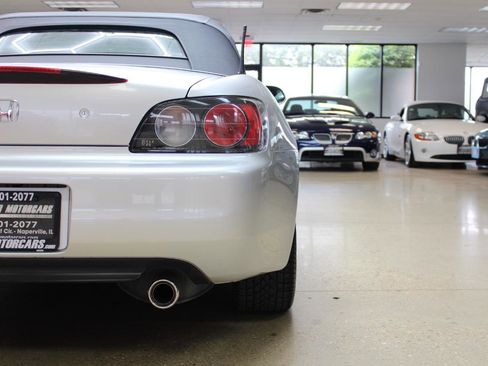 Used 2002 Honda S2000 image 13