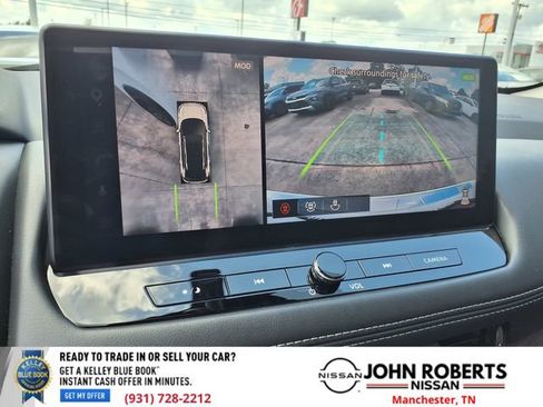 Used 2024 Nissan Rogue Platinum FWD image 7