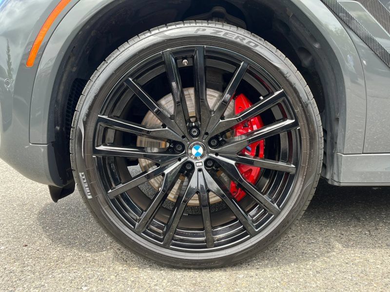 Used 2025 BMW X6 M60i AWD/4WD image 38