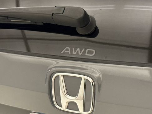 Used 2025 Honda CR-V LX image 10