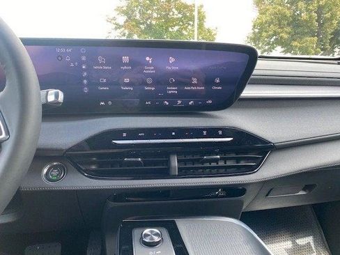 New 2026 Buick Enclave Sport Touring w/ Super Cruise Package image 23