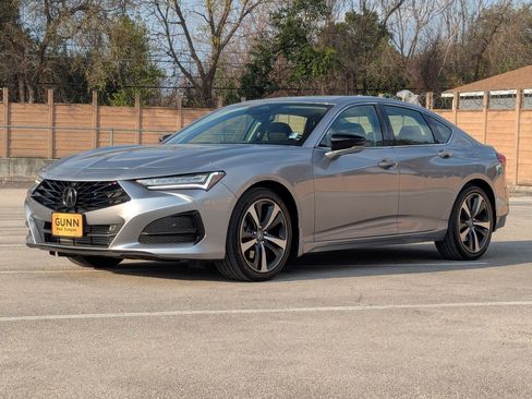 Certified 2025 Acura TLX w/ Technology Package FWD image 9