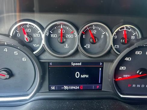 Used 2020 Chevrolet Silverado 1500 LT RWD image 8