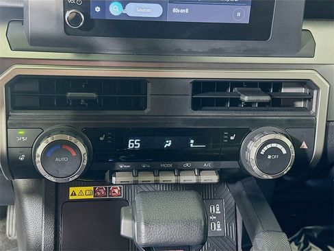 Used 2025 Toyota 4Runner TRD Off-Road image 26