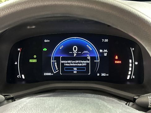 Used 2025 Toyota Camry LE image 14