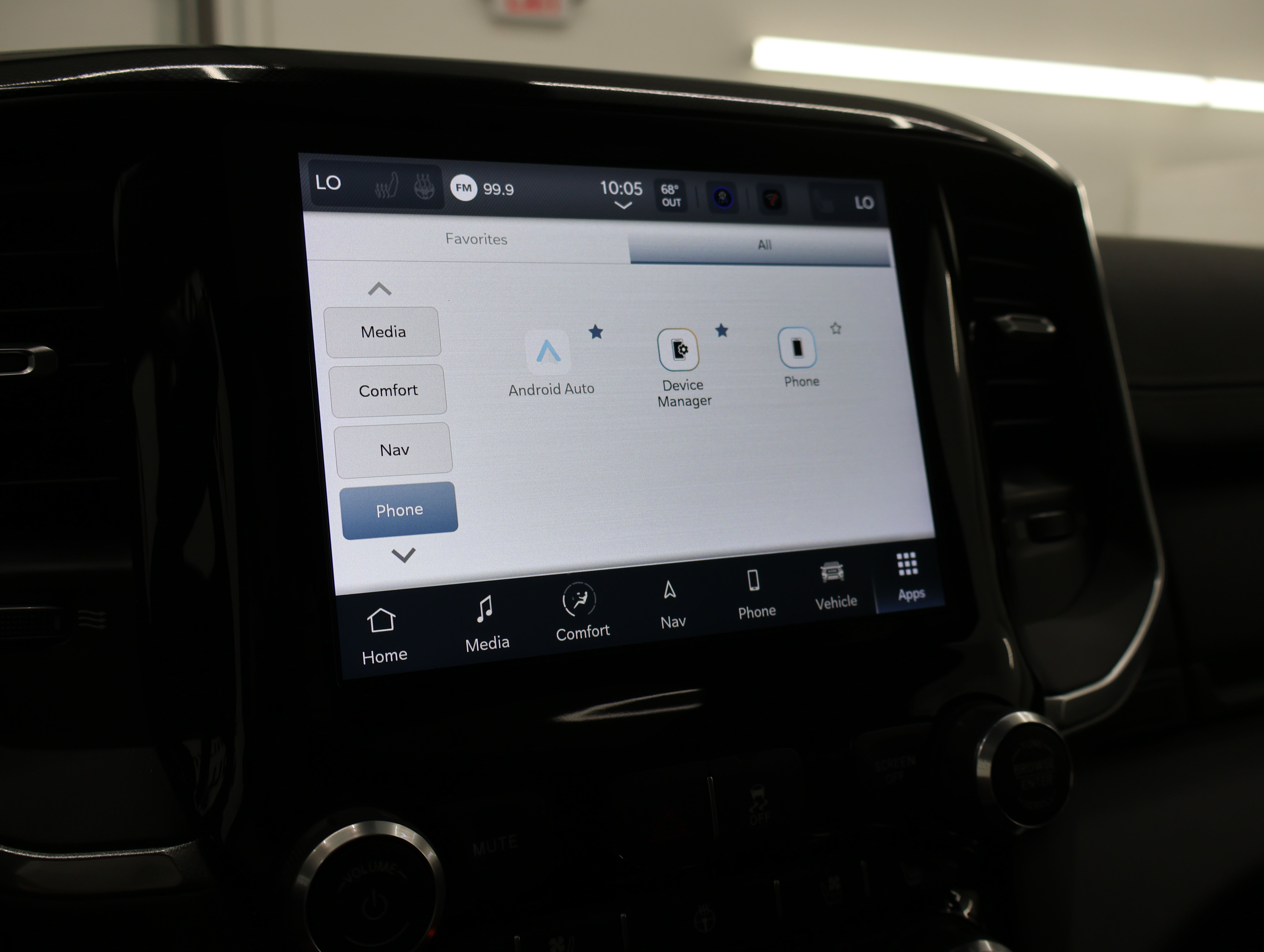 Used 2022 RAM 2500 Laramie w/ Night Edition AWD/4WD image 71