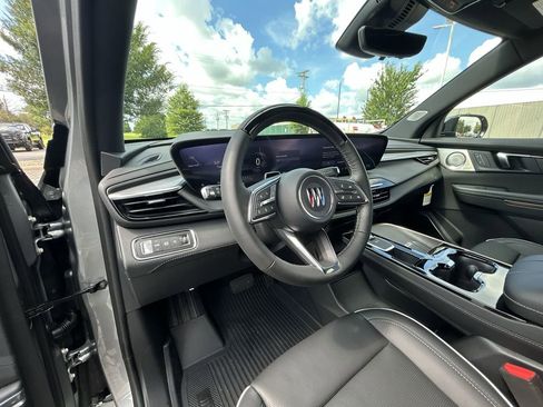 New 2025 Buick Enclave Avenir w/ Super Cruise Package image 11