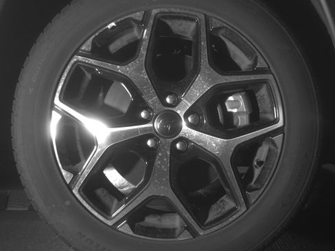 Used 2025 Jeep Compass Limited image 13