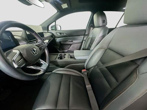 Used 2024 Honda Prologue Touring image 13