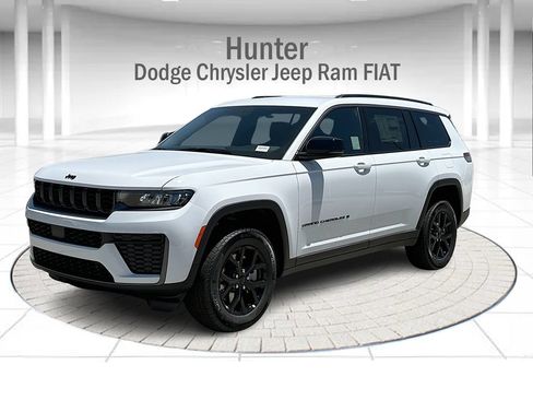 New 2026 Jeep Grand Cherokee L 2WD image 1