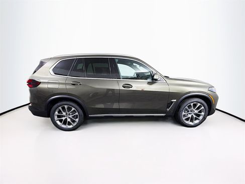New 2026 BMW X5 xDrive40i image 8