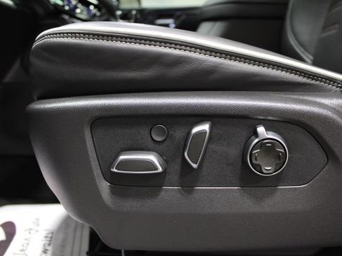 Used 2025 GMC Sierra 1500 AT4X AWD/4WD image 22