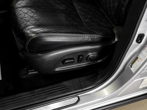 Used 2020 Nissan Murano Platinum w/ Cargo Package image 34