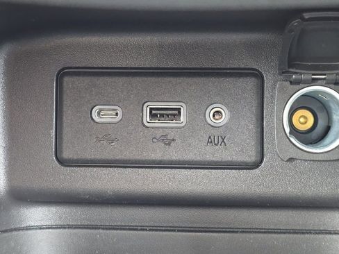 Used 2024 Chevrolet Equinox LT image 6