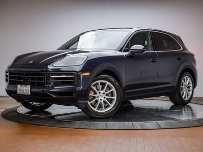 Certified 2025 Porsche Cayenne
