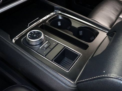 Used 2022 Ford Expedition Max XLT image 22