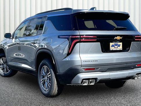 New 2026 Chevrolet Traverse LT w/ Driver Confidence Package image 7