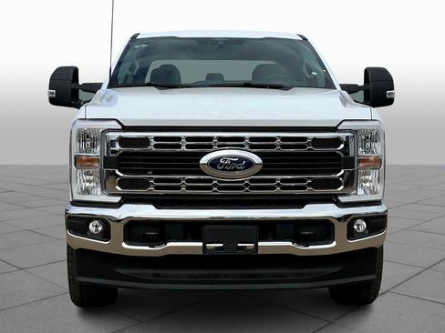 New 2026 Ford F250 XLT w/ FX4 Off-Road Package image 3