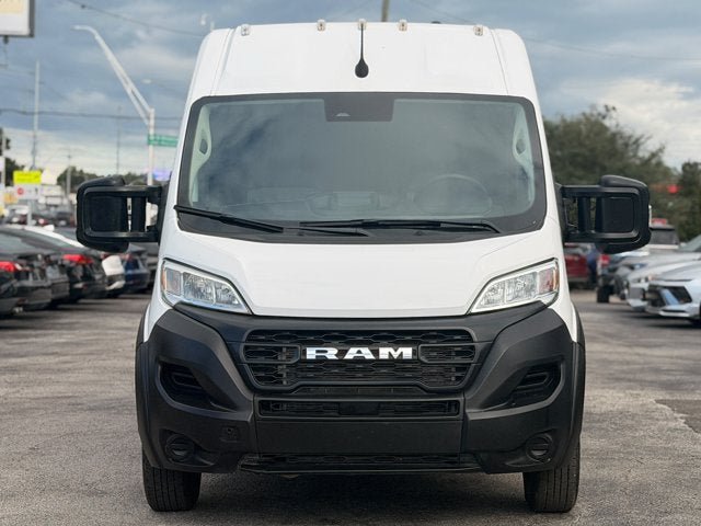 Used 2023 RAM ProMaster 2500 FWD image 3