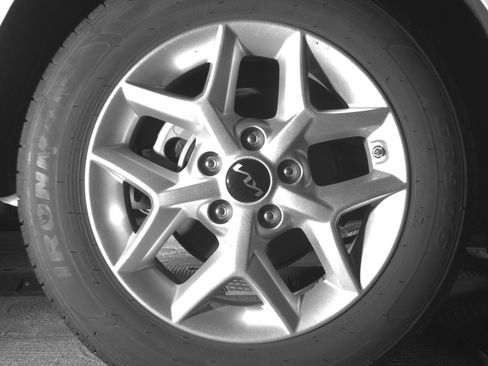 Used 2025 Kia Soul LX w/ LX Technology Package FWD image 15