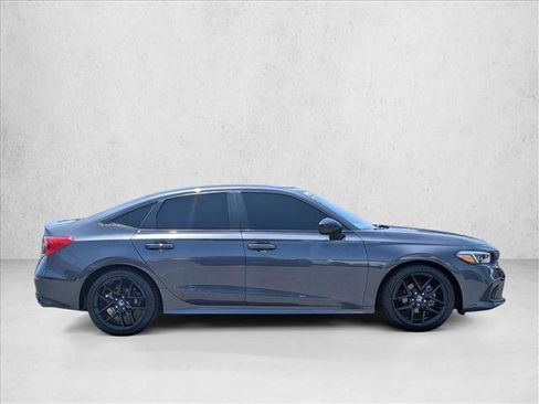 Used 2024 Honda Civic Sport image 4
