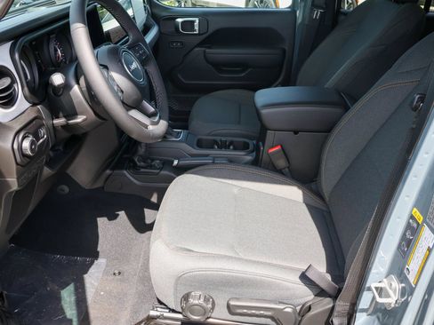 New 2026 Jeep Wrangler Unlimited Sport AWD/4WD image 4