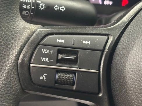 Used 2023 Honda Accord EX image 17