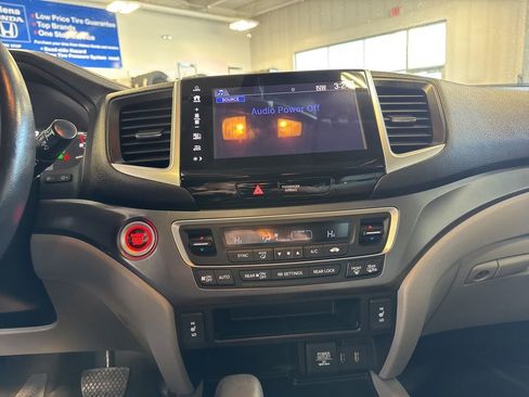 Used 2018 Honda Pilot EX-L image 2