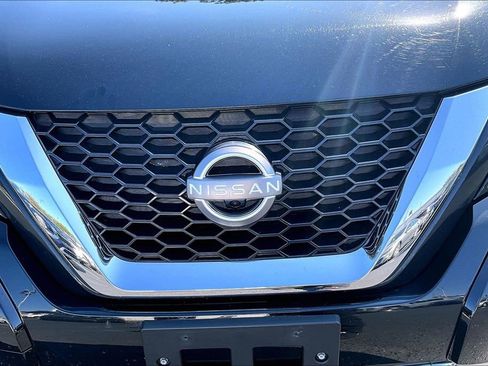 Used 2024 Nissan Murano SV image 32