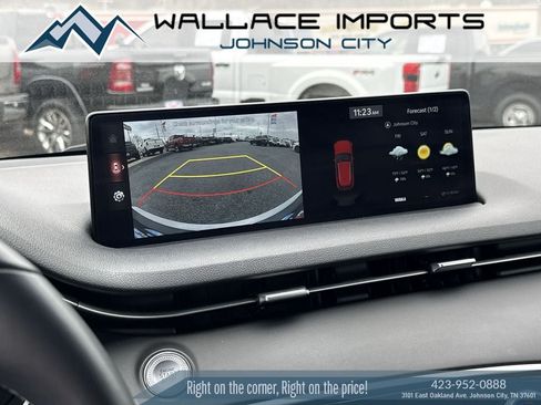 Used 2023 Genesis GV70 2.5T w/ Select Package AWD/4WD image 27