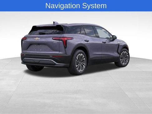 Used 2024 Chevrolet Blazer EV LT AWD/4WD image 4