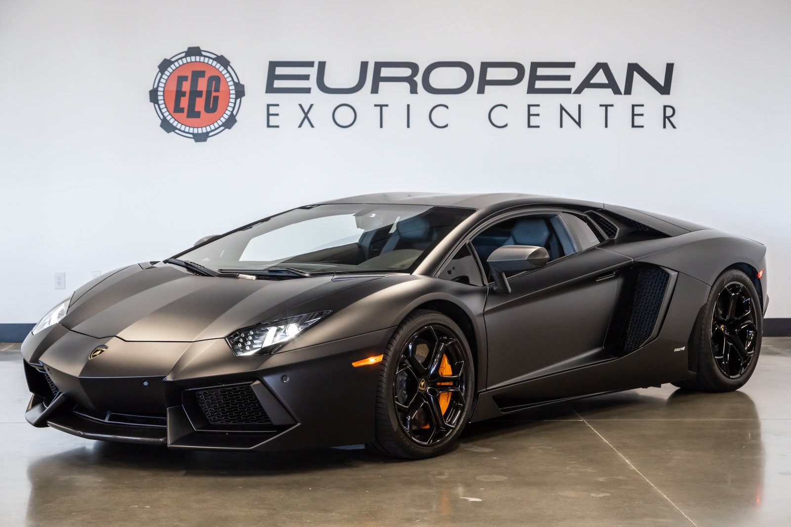 Used 2012 Lamborghini Aventador LP 700-4 AWD/4WD image 7