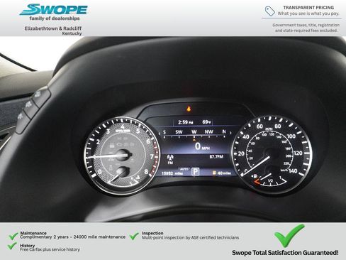 Used 2024 Nissan Armada SV w/ Cargo Package AWD/4WD image 18