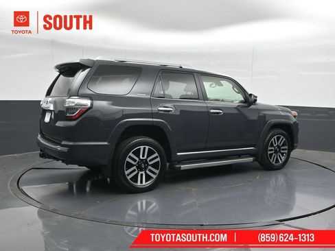 Used 2024 Toyota 4Runner Limited AWD/4WD image 2