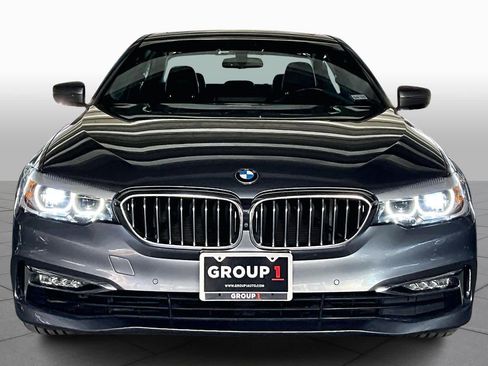 Used 2017 BMW 530i image 3