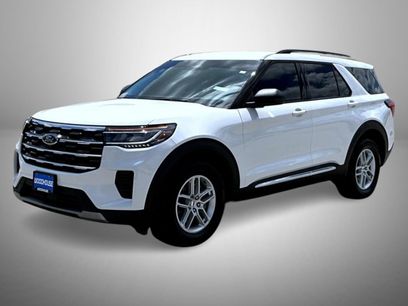 Used 2025 Ford Explorer Active