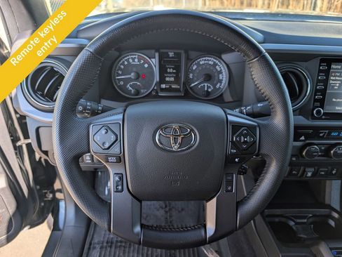 Used 2022 Toyota Tacoma TRD Off-Road w/ TRD Premium Off Road Package image 22