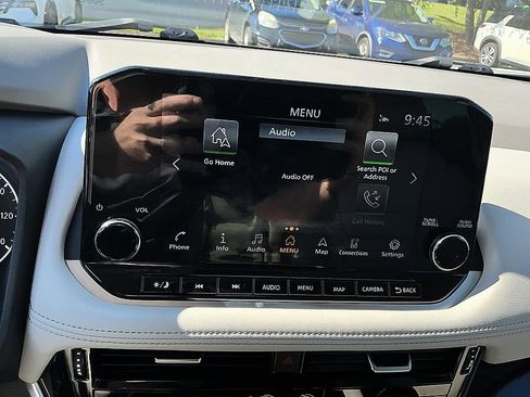 Certified 2023 Nissan Rogue SL w/ SL Premium Package AWD/4WD image 16