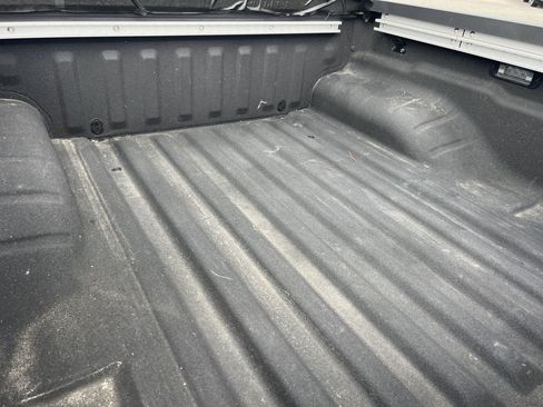 Certified 2024 Nissan Frontier SL AWD/4WD image 23
