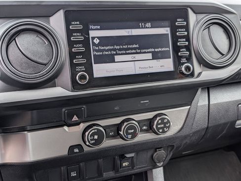 Used 2022 Toyota Tacoma SR RWD image 17
